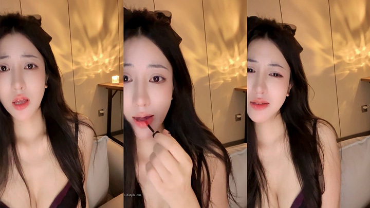 桃枝-超级漂亮!纯欲女神-甜美又淫荡跳蛋假鸡巴潮喷!